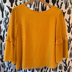 Banana republic 3/4 flutter sleeve blouse